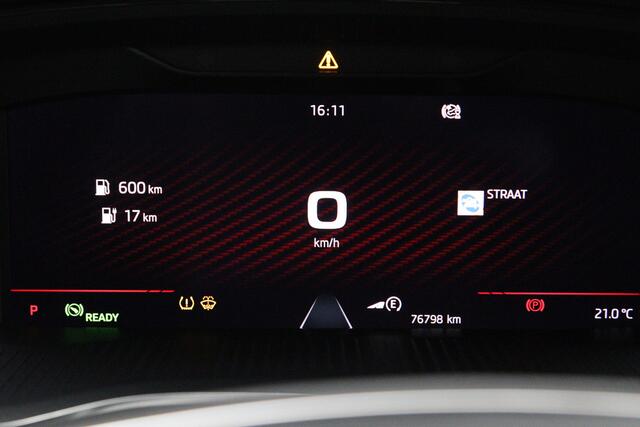 Skoda OCTAVIA Combi 245 PK 1.4 TSI RS iV PHEV Business PHEV, Stoelverwarming, Carplay, Head-Up