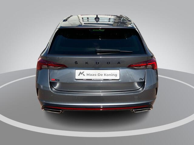 Skoda OCTAVIA Combi 1.4TSI iV PHEV 180kW/245PK RS · Navigatie · Apple/Android Car Play · Parkeersensoren