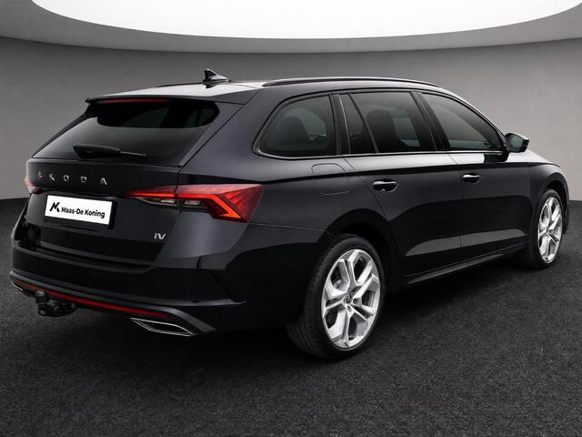 Skoda OCTAVIA Combi 1.4TSI PHEV 180kW/245PK RS iV · Trekhaak · Camera · Navigatie · Leder/Alcantara · Apple/Android Car Play ·