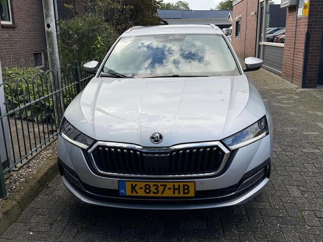 Skoda OCTAVIA Combi 1.0 TSI Business Edition