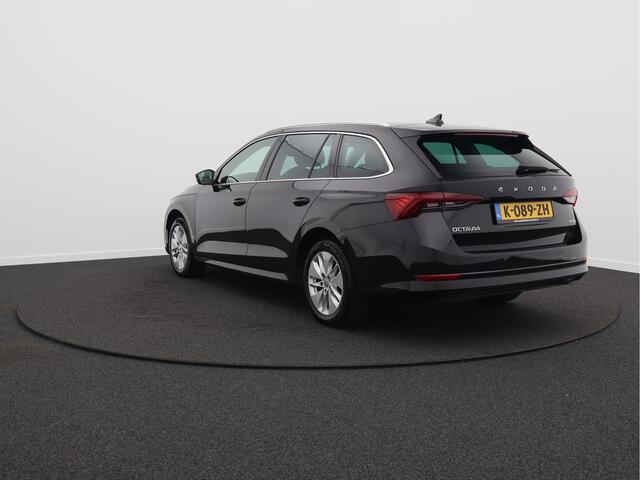 Skoda OCTAVIA Combi 1.0 e-TSI Business Edition/ lage km/ automaat!