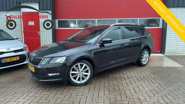 Skoda OCTAVIA Combi 1.0 TSI Greentech Ambition Business TREKHAAK / STOELVERW / CARPLAY / NAVI / CLIMA / PDC / DAB+ / NL-AUTO