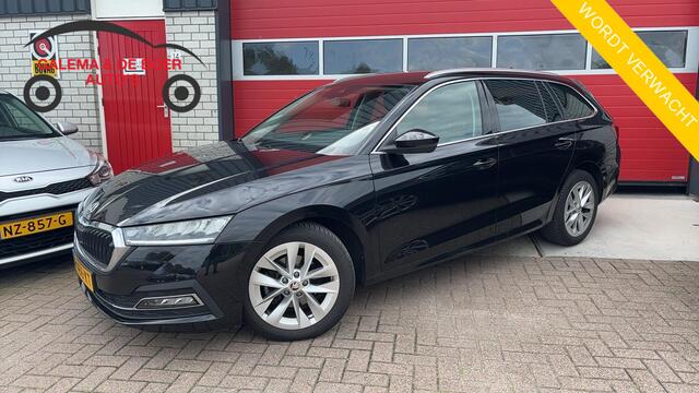Skoda OCTAVIA Combi 1.0 TSI Business Edition Plus TREKHAAK / STOELVERW / CARPLAY / FULL LED / NAVI / CLIMA / PDC / BLUETOOTH / ACC / NL-AUTO