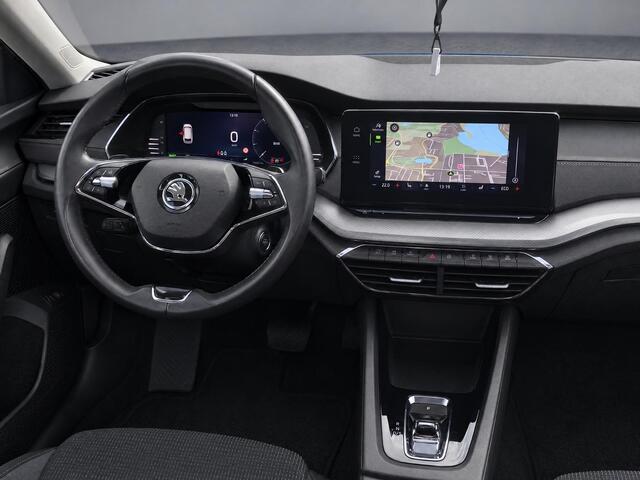 Skoda OCTAVIA Combi 1.4TSI iV PHEV 150kW/204PK Sportline Business · Panoramadak · Navigatie · Camera + Parkeersensoren · Stoel, Stuur + achterbank verwarming · 18'' Velgen ·