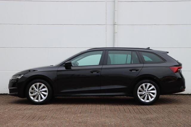 Skoda OCTAVIA Combi 1.5 TSI MHEV First Edition 115pk DSG7