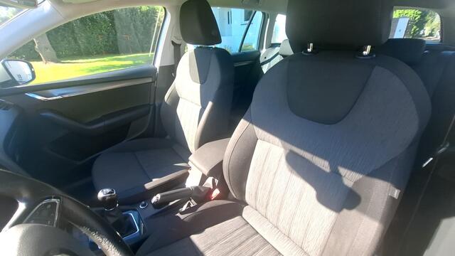 Skoda OCTAVIA Combi 1.0 TSI Grt St. Bns/airco/trekhaak/navi
