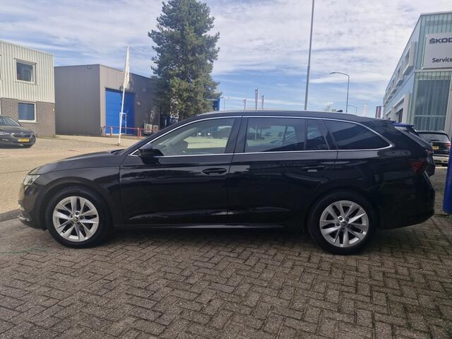 Skoda OCTAVIA Combi 1.0 TSI Business Edition Plus | Navigatie | Dodehoek | Adaptive Cruise Control | Elek. Best. Stoel + Achterklep |