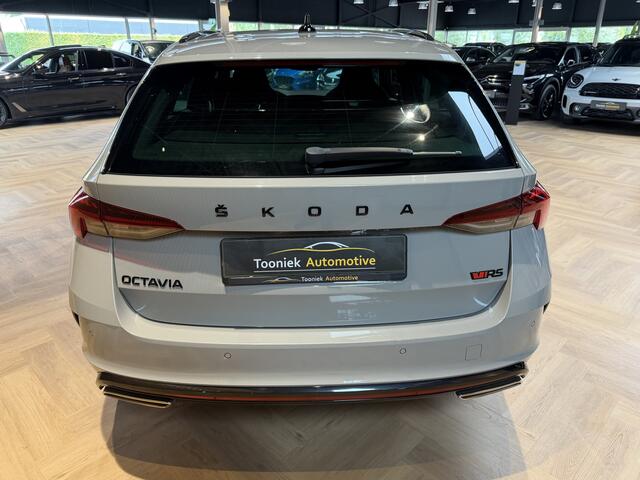 Skoda OCTAVIA Combi 2.0 TSI iV RS panoramadak | voorzien van skoda paraplu in de deur