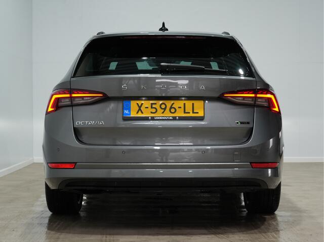 Skoda OCTAVIA Combi 1.0 e-TSI Sport Business Trekhaak Cruise Control 18" LM 3