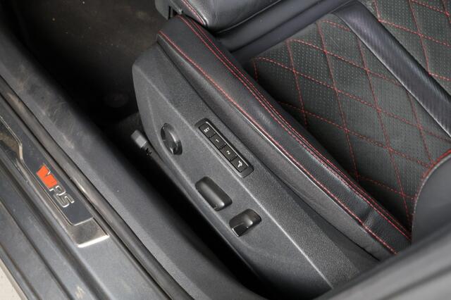 Skoda OCTAVIA Combi 1.4 TSI iV RS - Schuif/Kanteldak - Trekhaak - Leer
