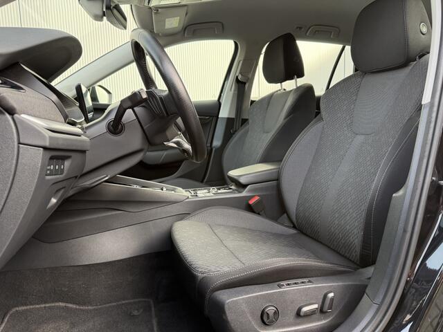 Skoda OCTAVIA Combi 1.4 TSI iV Sport Business Carplay digitaal cockpit keyless