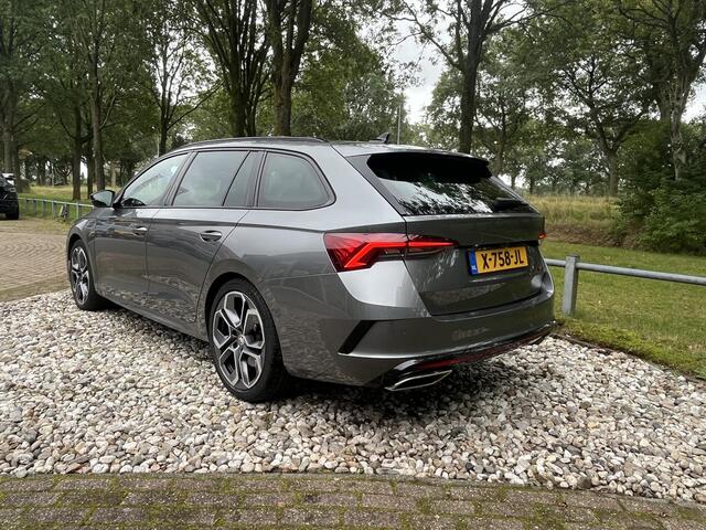 Skoda OCTAVIA Combi 2.0 TSI 245PK RS | PANO | 19" ALTAIR VELGEN | SUNSET | FULL LED