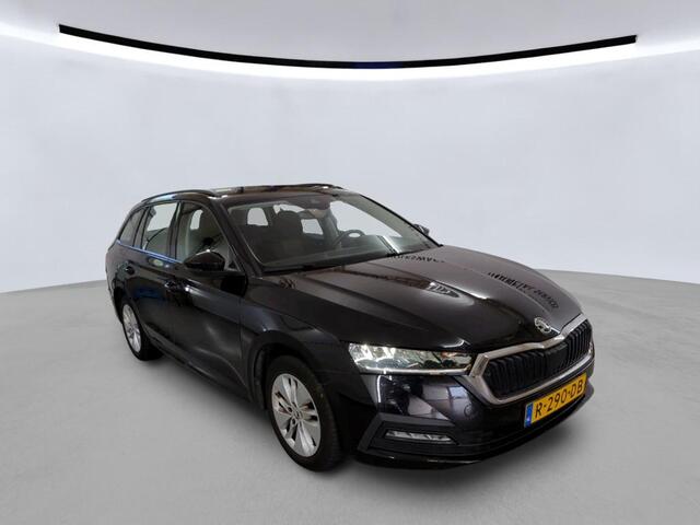 Skoda OCTAVIA Combi 1.0 e-TSI Ambition / AUTOMAAT/ CRUISE/ NAVI/ CLIMATE/ DIGITAL DASH./ 16" LMV