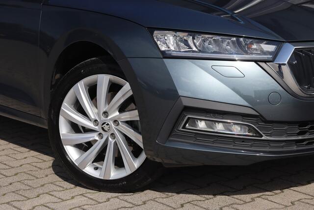 Skoda OCTAVIA 1.4 TSI iV PHEV Business Edition | LED | Camera | 18 Inch |