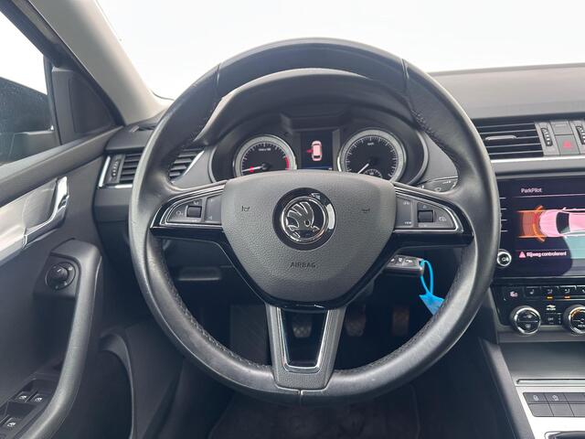 Skoda OCTAVIA Combi 1.0 TSI Greentech Ambition Business NAVI| STOELVERWARMING | CARPLAY | ECC