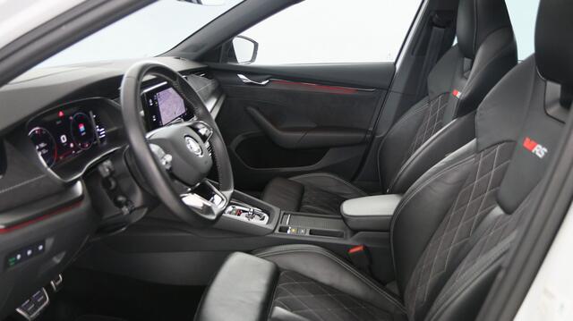 Skoda OCTAVIA Combi 1.4 TSI iV RS 245pk PHEV Business / Panoramadak / Memory / Adaptive Cruise