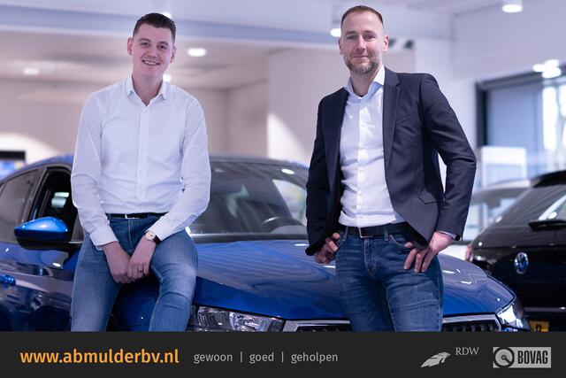 Skoda OCTAVIA Combi 1.5 TSI 150PK MHEV Business Edition DSG Automaat | BOVAG Garantie | Org. NL | Trekhaak | Adaptive Cruise Control | Stoel en Stuurverwarming | Vitrual dashboard |