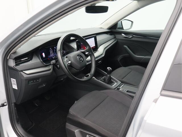 Skoda OCTAVIA Combi 1.0 TSI Business Edition/ lage km/ compleet!
