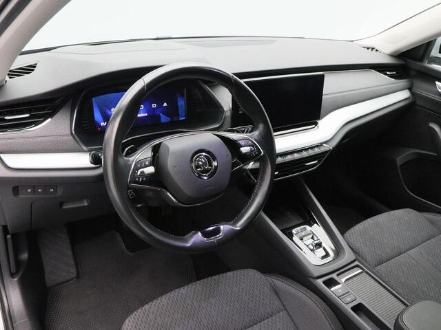 Skoda OCTAVIA Combi 1.4 TSi iV 204 Pk PHEV Business Edition | Stoel/Stuurverwarming | Trekhaak | Navigatie | 18 Inch | 92.394 Km !!
