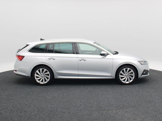Skoda OCTAVIA Combi 1.4 TSi iV 204 Pk PHEV Business Edition | Stoel/Stuurverwarming | Trekhaak | Navigatie | 18 Inch | 92.394 Km !!