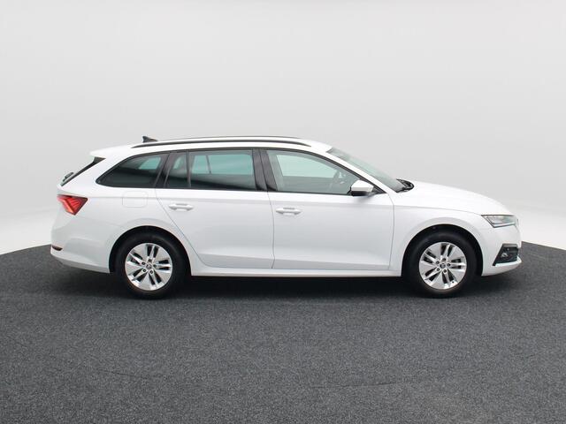 Skoda OCTAVIA Combi 1.0 TSi 110 Pk Business Edition | Stoelverwarming | Adaptive Cruise | Navigatie | CarPlay | 16 Inch | 70.153 Km !!