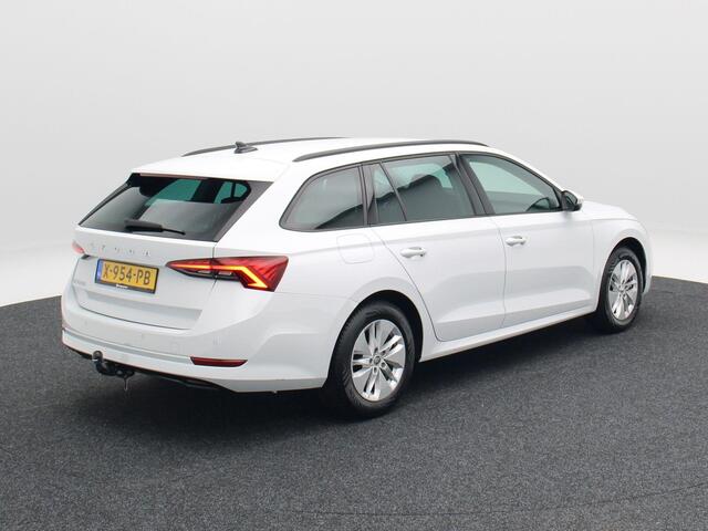 Skoda OCTAVIA Combi 1.0 TSi 110 Pk Business Edition | Trekhaak | Stoelverwarming | Adaptive Cruise | Navigatie | 16 inch | 52.111 Km !!