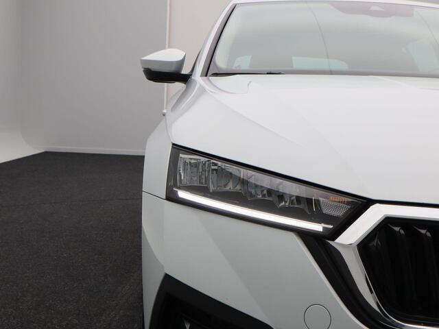 Skoda OCTAVIA Combi 1.0 TSi 110 Pk Business Edition | Trekhaak | Stoelverwarming | Adaptive Cruise | Navigatie | 16 inch | 52.111 Km !!