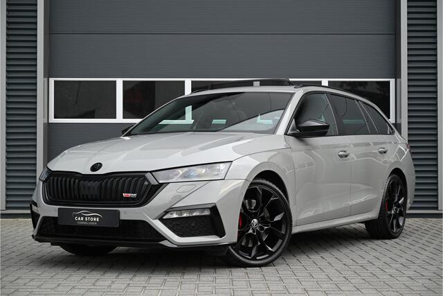 Skoda OCTAVIA Combi 2.0 TSI iV RS 245 PK / PANO / HEAD UP / CAMERA / LED MATRIX / SFEERVERLICHTING / NARDO