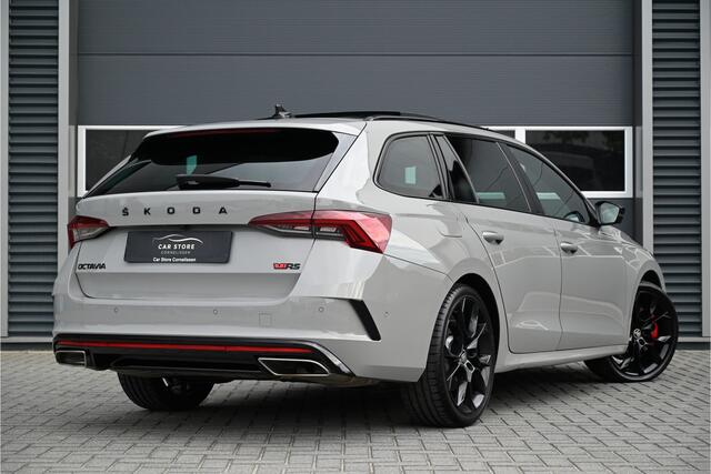 Skoda OCTAVIA Combi 2.0 TSI iV RS 245 PK / PANO / HEAD UP / CAMERA / LED MATRIX / SFEERVERLICHTING / NARDO
