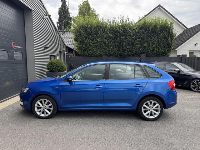 Skoda RAPID Spaceback 1.2 TSI Greentech Drive | Navigatie | Trekhaak | Parkeersensoren | Lichtmetalen Velgen |