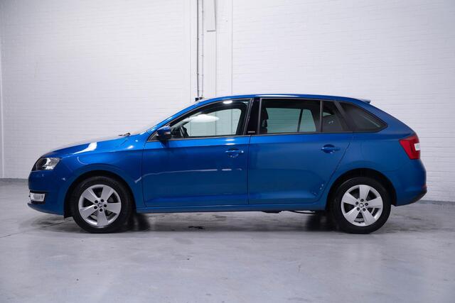 Skoda RAPID Spaceback 1.2 TSI Greentech JOY PDC ECC Cruise-controle Panodak LMV 15"-inch Navigatie-groot stoelverwarming NAP Plus-Pack Sunset