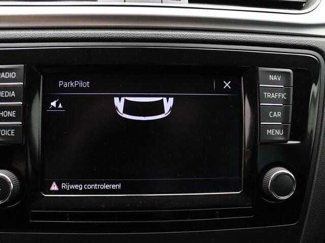 Skoda RAPID Spaceback 100pk TSI Greentech Drive Cruise | Climate | Navi | Parkeersens. achter | Stoelverw.