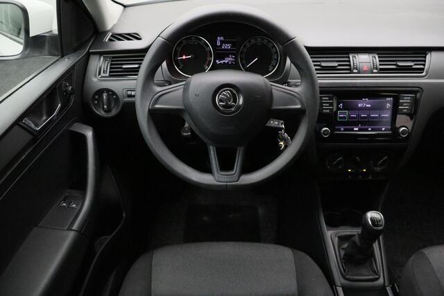Skoda RAPID Spaceback 1.0 TSI Greentech Clever 2018 | Airco | Parkeersensoren | Elektrische Ramen | LED | Radio | Bluetooth | 2 Sleutels