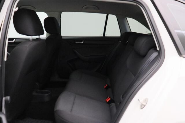 Skoda RAPID Spaceback 1.0 TSI Greentech Clever 2018 | Airco | Parkeersensoren | Elektrische Ramen | LED | Radio | Bluetooth | 2 Sleutels