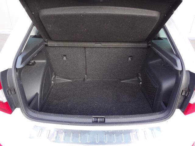 Skoda RAPID Spaceback 1.2 TSI | NAVI | CLIMATE | CRUISE CONTROL | 16 INCH LM