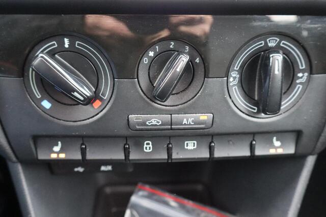 Skoda RAPID 1.2 TSI Greentech Edition Airco, Stoelverwarming, Elektrische ramen
