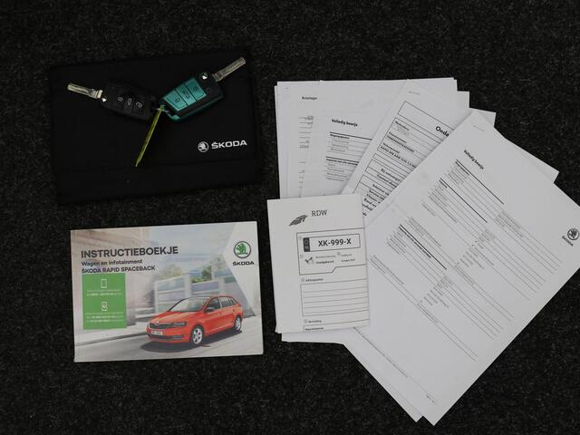 Skoda RAPID Spaceback 1.0 TSI Greentech Clever / Apple CarPlay & Android Auto / LMV / Cruise Control / Airco Climate Control / Parkeersensoren achter / Navigatie /