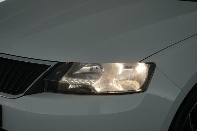 Skoda RAPID Spaceback 1.0 TSI Greentech Drive | Panoramdak | Trekhaak