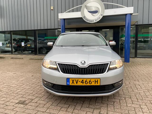 Skoda RAPID Spaceback 1.0 TSI 110pk Clever met Stoelv, Trekhaak en Climatron
