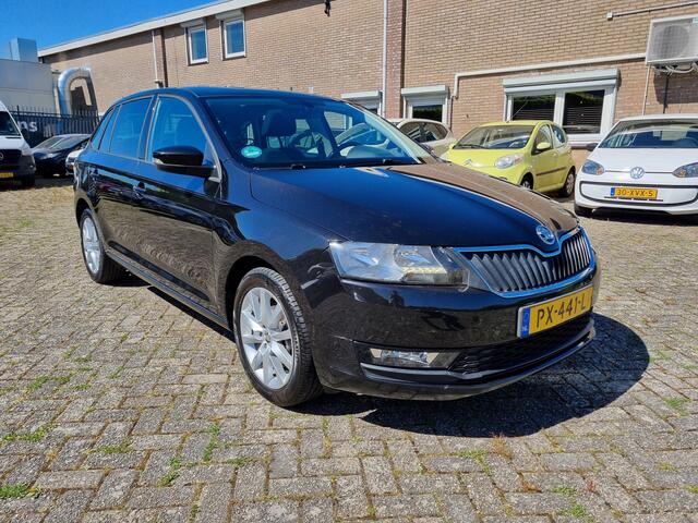 Skoda RAPID Spaceback 1.0 TSI Greentech Drive ?PANODAK ?CARPLAY ?NIEUWE APK