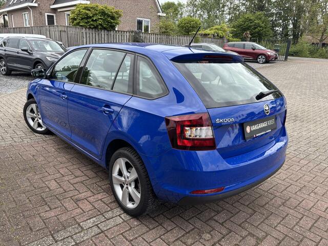Skoda RAPID Spaceback 1.0 TSI Clever Automaat Carplay / Stoelverwarming / All-Seasons