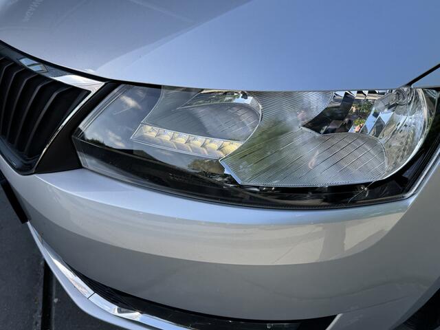 Skoda RAPID Spaceback 1.0 TSI 95pk DSG Greentech Clever Navigatie Stoelverwarming Climatronic DAB