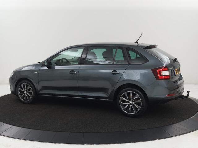 Skoda RAPID Spaceback 1.0 TSI Greentech Drive | Stoelverwarming | Carplay | Trekhaak | Climate control | Parkeerhulp | Navigatie | Cruise control | Bluetooth | Lichtmetalen velgen