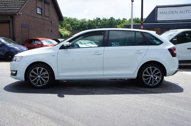 Skoda RAPID 1.2 TSI GRT JOY 95PK 1eEIG TREKHAAK/NAVI/CRUISE/PDC/STOELVERW PERFECTE STAAT