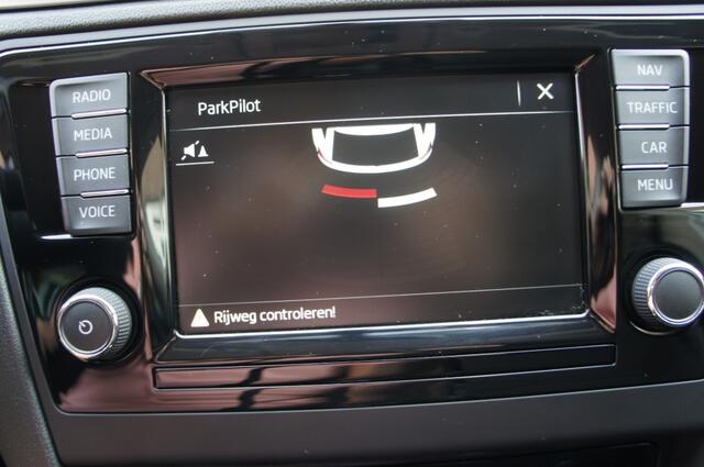 Skoda RAPID 1.2 TSI GRT JOY 95PK 1eEIG TREKHAAK/NAVI/CRUISE/PDC/STOELVERW PERFECTE STAAT