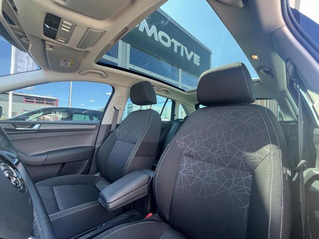 Skoda RAPID Spaceback 1.0 TSI Greentech Clever | 110 PK | AUTOMAAT | Panoramadak | Navigatie | Apple Carplay - Android Auto | Trekhaak | NAP