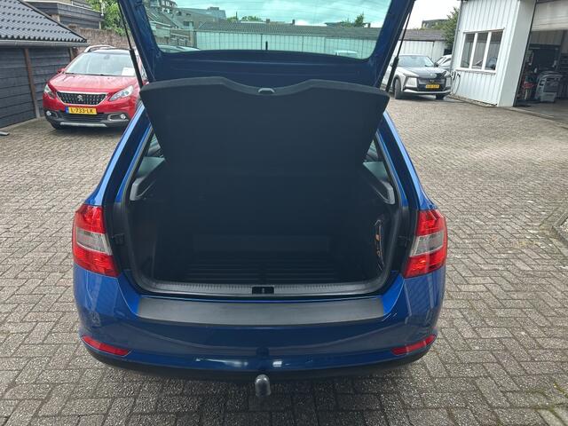 Skoda RAPID Spaceback 1.2 TSI 90pk Drive / Navi