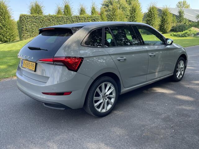 Skoda SCALA 1.0 TSI 110pk Sport Business DSG / Apple Carplay / Panoramadak / Camera