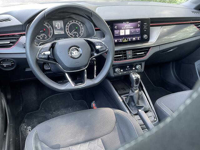 Skoda SCALA 1.0 TSI 110pk Sport Business DSG / Apple Carplay / Panoramadak / Camera