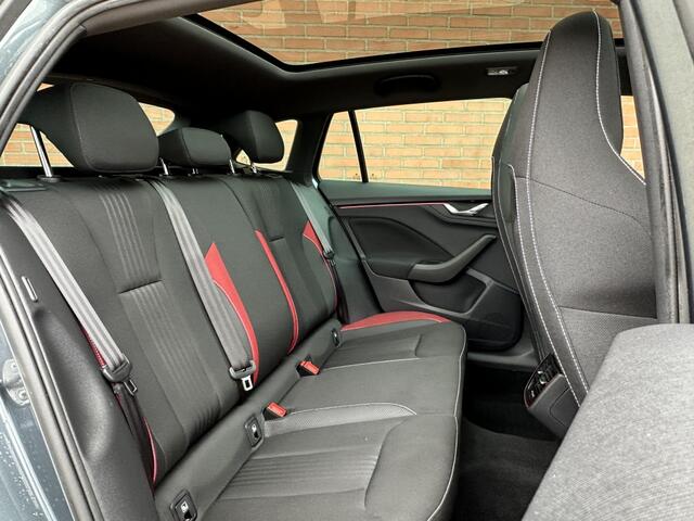 Skoda SCALA 1.0 TSI 115PK Monte Carlo Automaat 1e eigenaar Sportpakket Panor